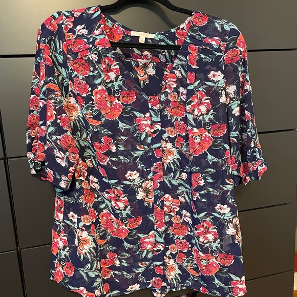 Skies Are Blue, v-neck blouse, L - Picture 1 of 2